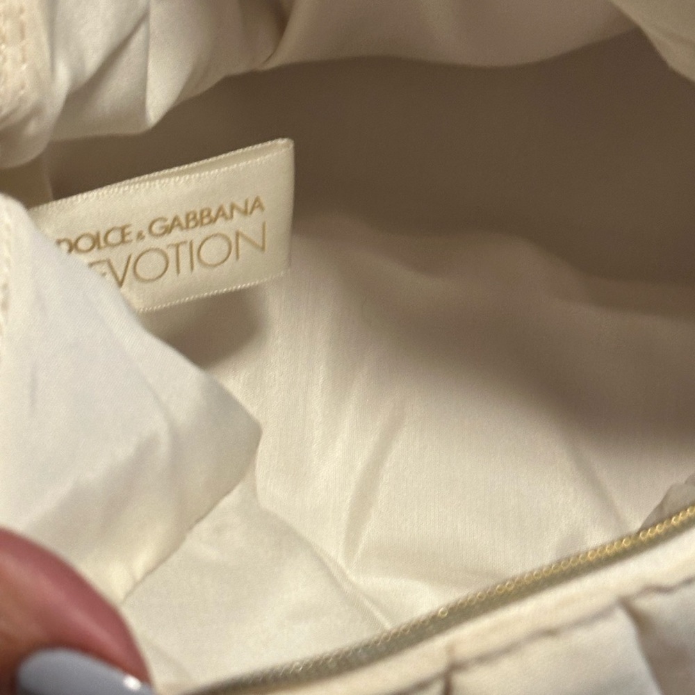 Dolce -n- Gabbana Travel Bag - Picture 5 of 7